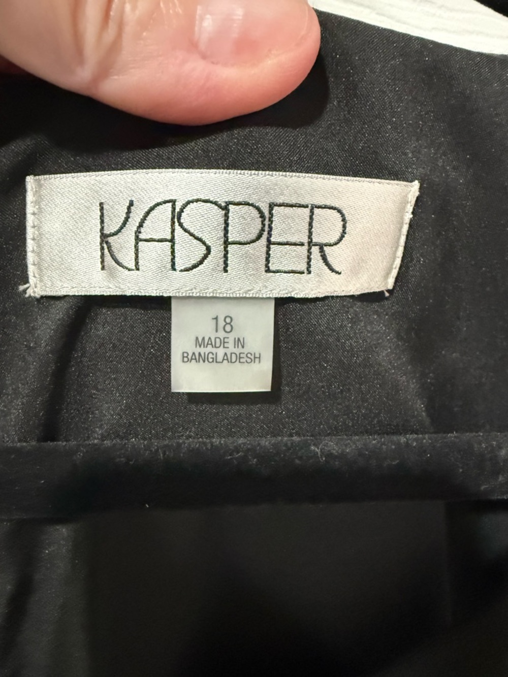 NWT Kasper Classic Black Sheath Dress - Picture 2 of 8